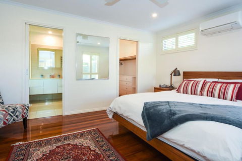 Anker - Accommodation Guide 3
