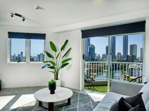 Amazing Views Surfers Paradise 2 Bedroom Unit Close To Everything - Accommodation Asia 2