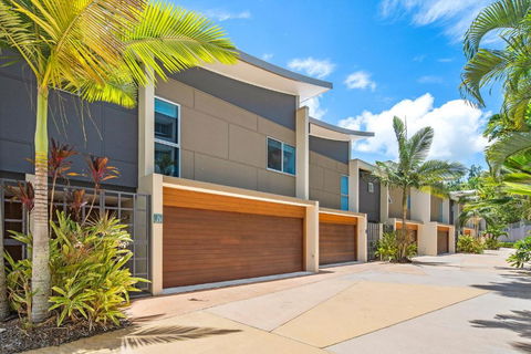 Airlie Beach Townhouse - Accommodation Guide 3