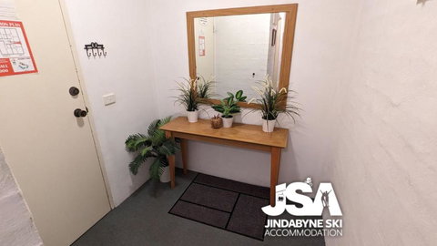 Alpine Mountain View Kirwan 9 - Accommodation China 1