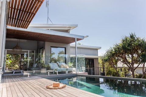 Akoakoa - Sunrise Beach - Accommodation Guide 0