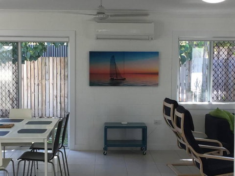 Airy Home - 3 Bedrooms & Office - Accommodation Asia 4