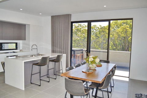 Arizons - Accommodation Guide 2