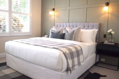Antler & Oak Cottage: Provincial Luxe In Moss Vale - Accommodation Guide 1