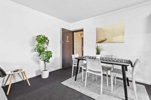 Apartment 10 Burswood - Accommodation Guide 2