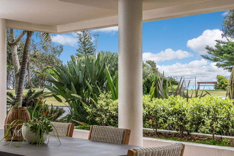 Apartment 2 Surfside - Accommodation Guide 0