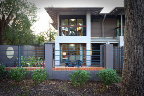 Apartment 46 - Accommodation Asia 2