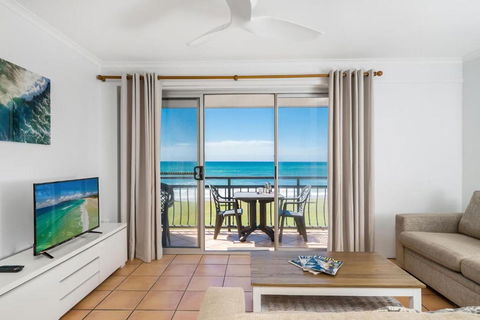 Apartment 8T - Accommodation Guide 0