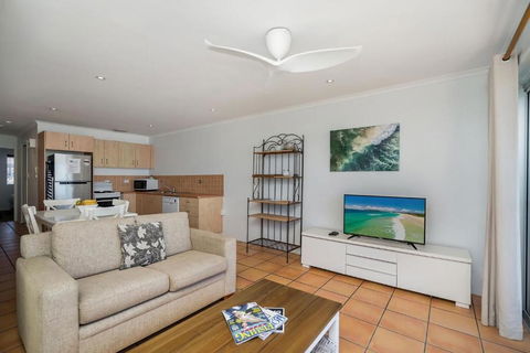 Apartment 8T - Accommodation Guide 2