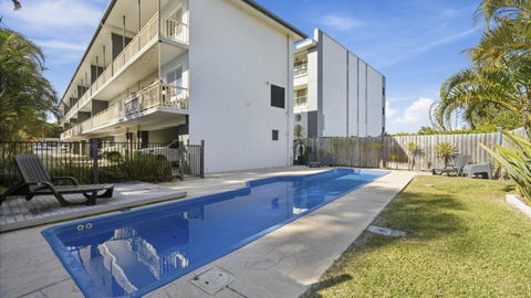 Apartment Awesome Location, Near Cafes, Restaurants, Short Stroll To The Beach - Accommodation Guide 1