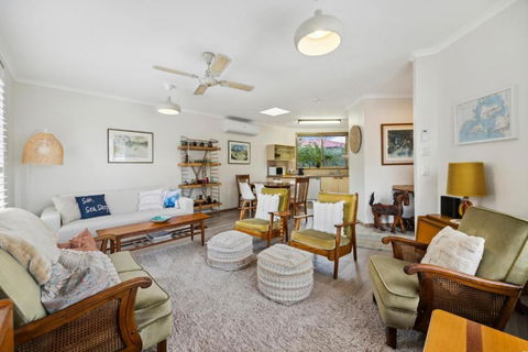 Apartment In Cowes Central On Chapel - Accommodation Guide 1