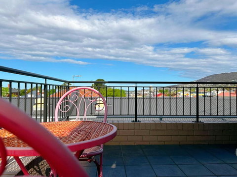 Apartment On Star Unit 1 - Accommodation Asia 1