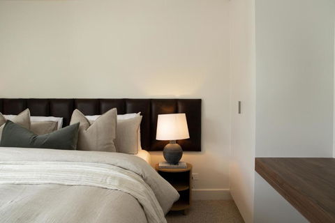 Apartment One - Apartments On Gavan - Accommodation Guide 3