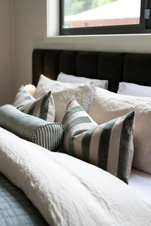 Apartment Two - Apartments On Gavan - Accommodation Guide 2