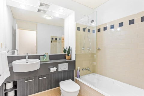 Apartment With City Views In East Perth - Accommodation Guide 1