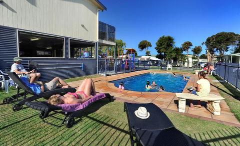 Apollo Bay Holiday Park - Accommodation Guide 2