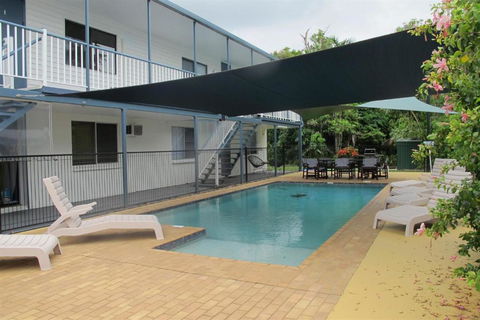 Apollo Jewel Beachfront Apartments - Accommodation Guide 3