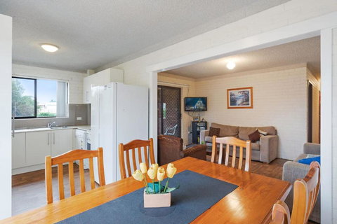 Apollo Unit 20 Ground Floor - Accommodation China 1