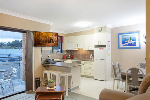 Apollo Unit 7 1st Floor - Accommodation Guide 2