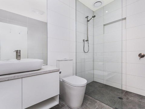 Aqua Mist Seascape - Accommodation Guide 4