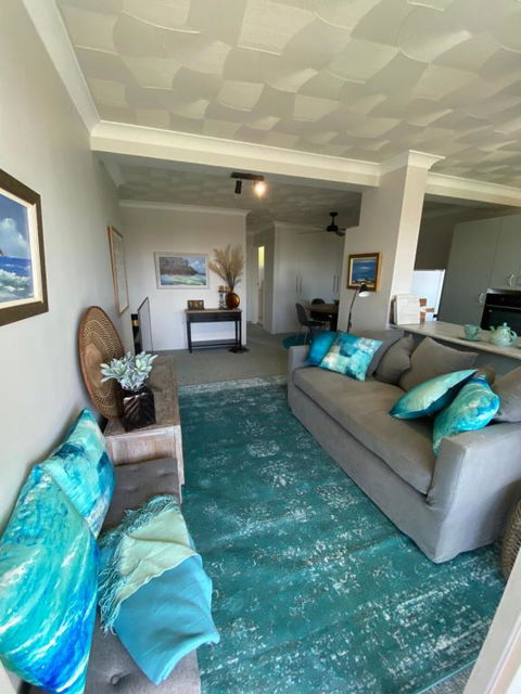 Aqua On Bribie 100 Metres To Beach And Shops - Accommodation Guide 0