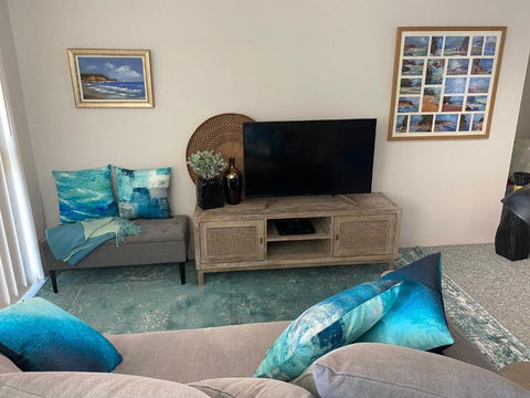 Aqua On Bribie 100 Metres To Beach And Shops - Accommodation Guide 2