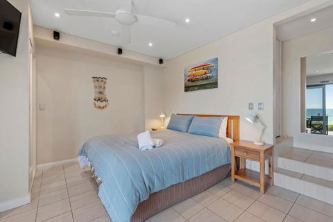 Aqua Shores Studio - Accommodation Guide 4