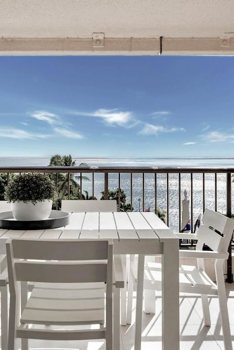 Aquarius Luxury Apartment - Accommodation Guide 0