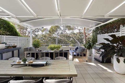 Arabella - Accommodation Guide 1
