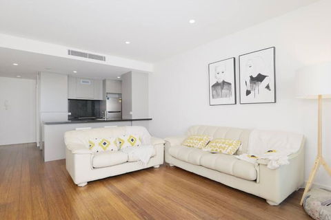 Arena Newcastle Beach - Accommodation Guide 4