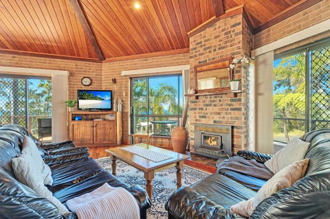 Argia Jervis Bay - Accommodation Guide 4