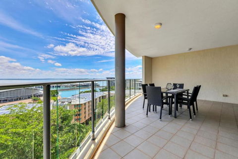 Arguably The Best Location In Darwin City - Accommodation China 1