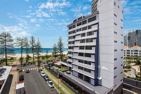 Aries Holiday Apartments - Accommodation Guide 1