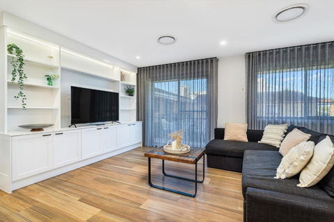 Armrick Seaside Apartments Broadbeach - Accommodation Guide 3