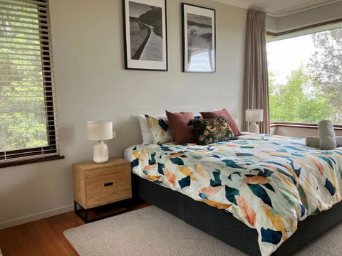 Arrawong - Accommodation Guide 4