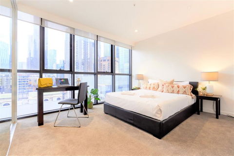 Arrow On Swanston - Accommodation Guide 2