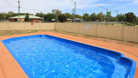 Artesian Motor Inn Under New Management RAMS Motel - Accommodation Asia 1