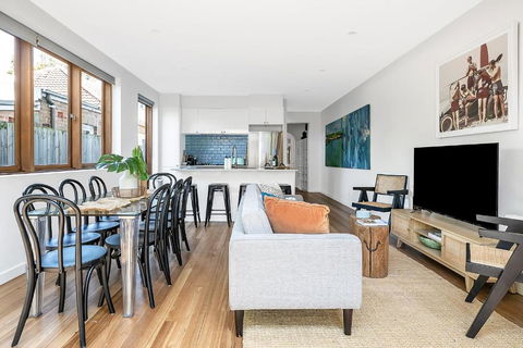 Artscape - Luxurious Bondi Beach Family Villa! - Accommodation Guide 0