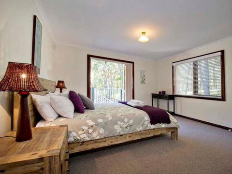 Ashleigh - In Town - Margaret River - Accommodation Guide 2