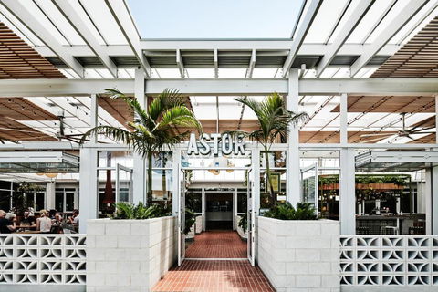 Astor Hotel Motel - Accommodation Guide 2