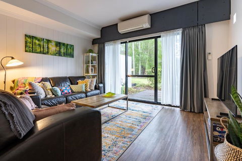 At Forest Stay - Accommodation Guide 0