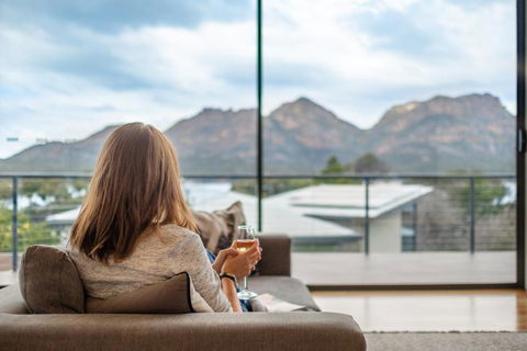 At The Bay - Accommodation Guide 1