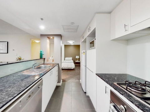 ATCH9 - St Leonards Atchison St - Accommodation Guide 2
