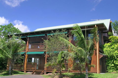 Atherton Blue Gum - Accommodation Guide 0