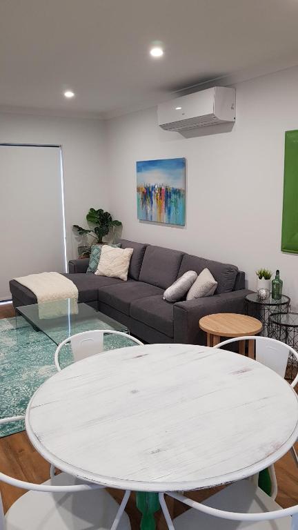 At Home Apartments - Accommodation Guide 4