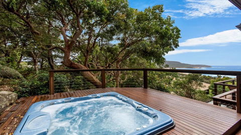 Atlas Beach House - Accommodation Guide 1