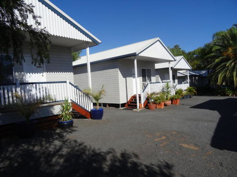 Augathella Palms Motel - Accommodation Guide 0