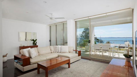 Aura 2 Apartment With Spectacular Views - Accommodation Guide 3