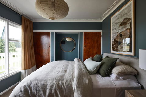 Aurora - Beachside Beauty - Accommodation Guide 1