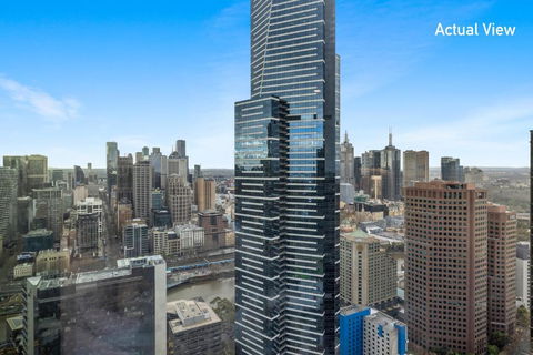 Aus108 - 1B1B With Breathtaking City Views - Accommodation Guide 0